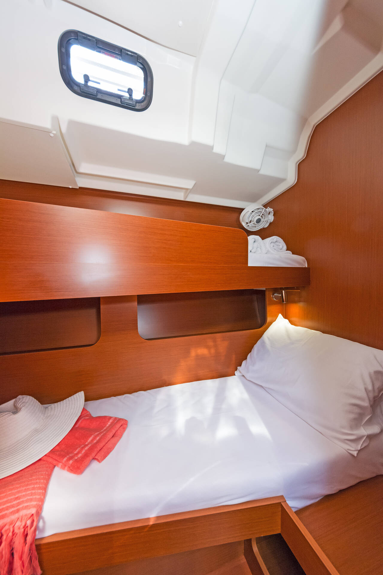 2019 Beneteau Oceanis 51.1 à vendre (photo 22)