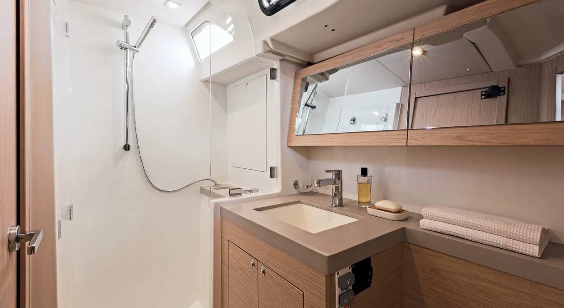 2022 Beneteau Oceanis 51.1 in vendita (photo 11)