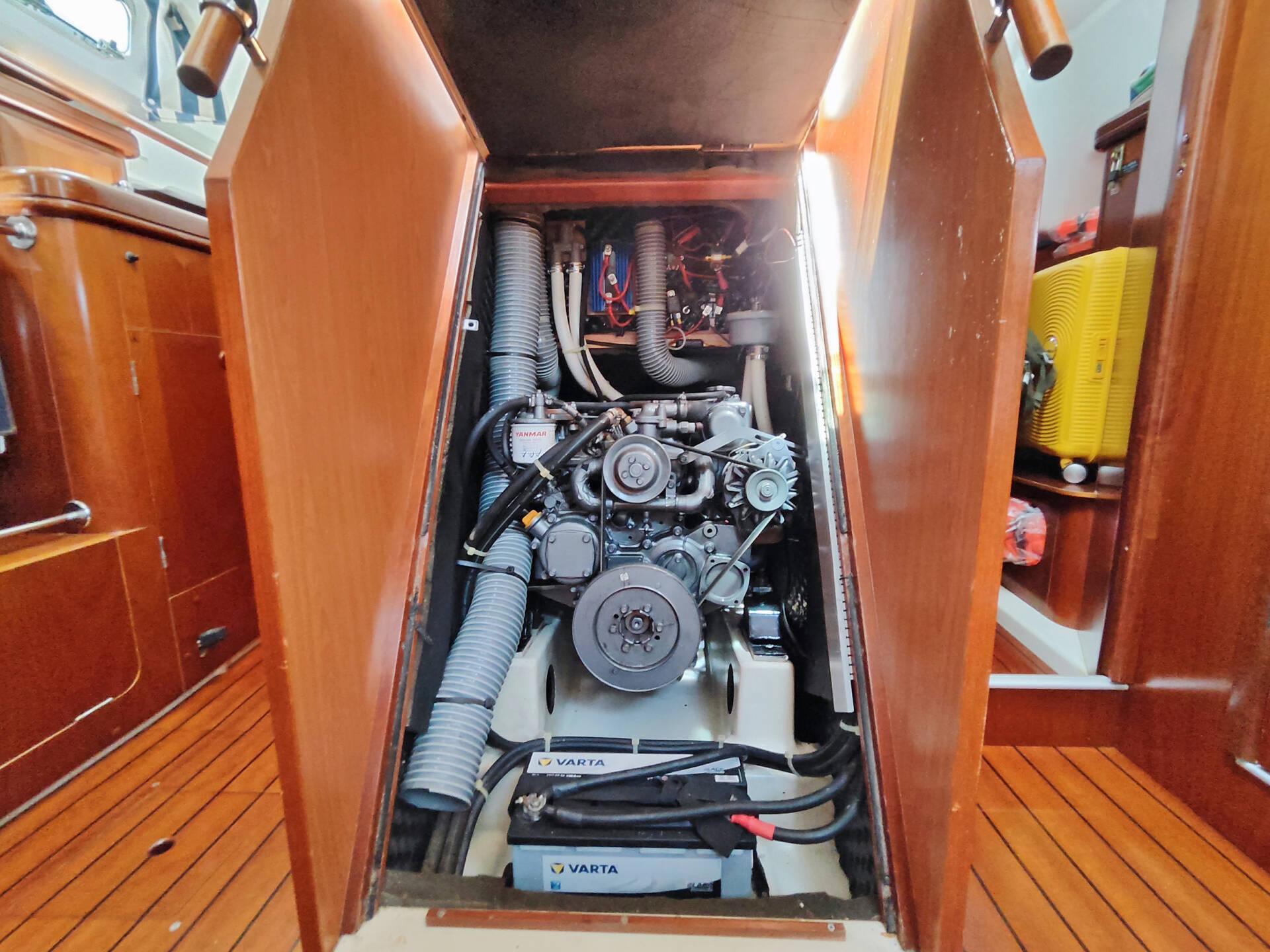 2001 Beneteau Oceanis 411 Clipper en venta (photo 15)