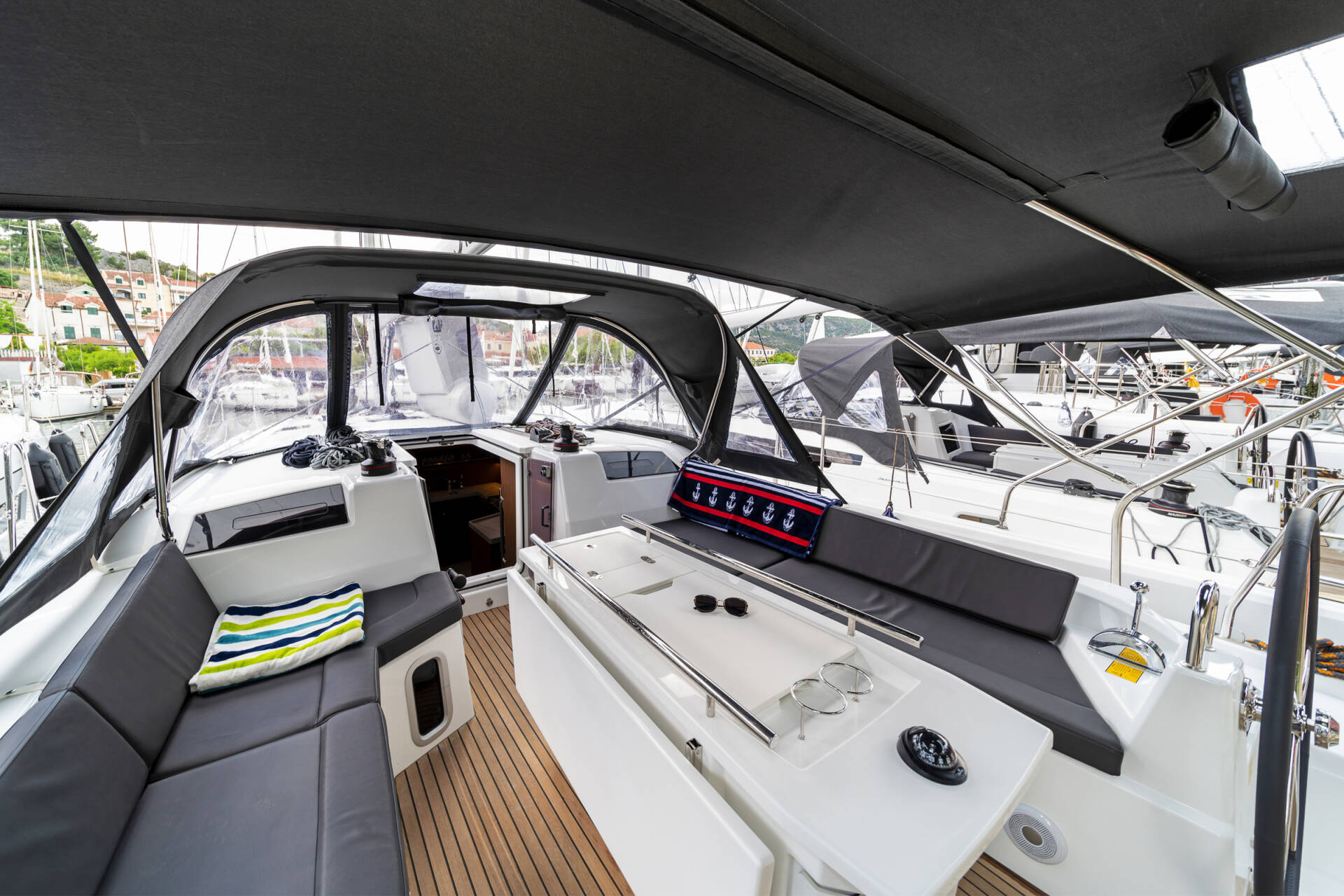 2023 Beneteau Oceanis 40.1 te koop (photo 7)