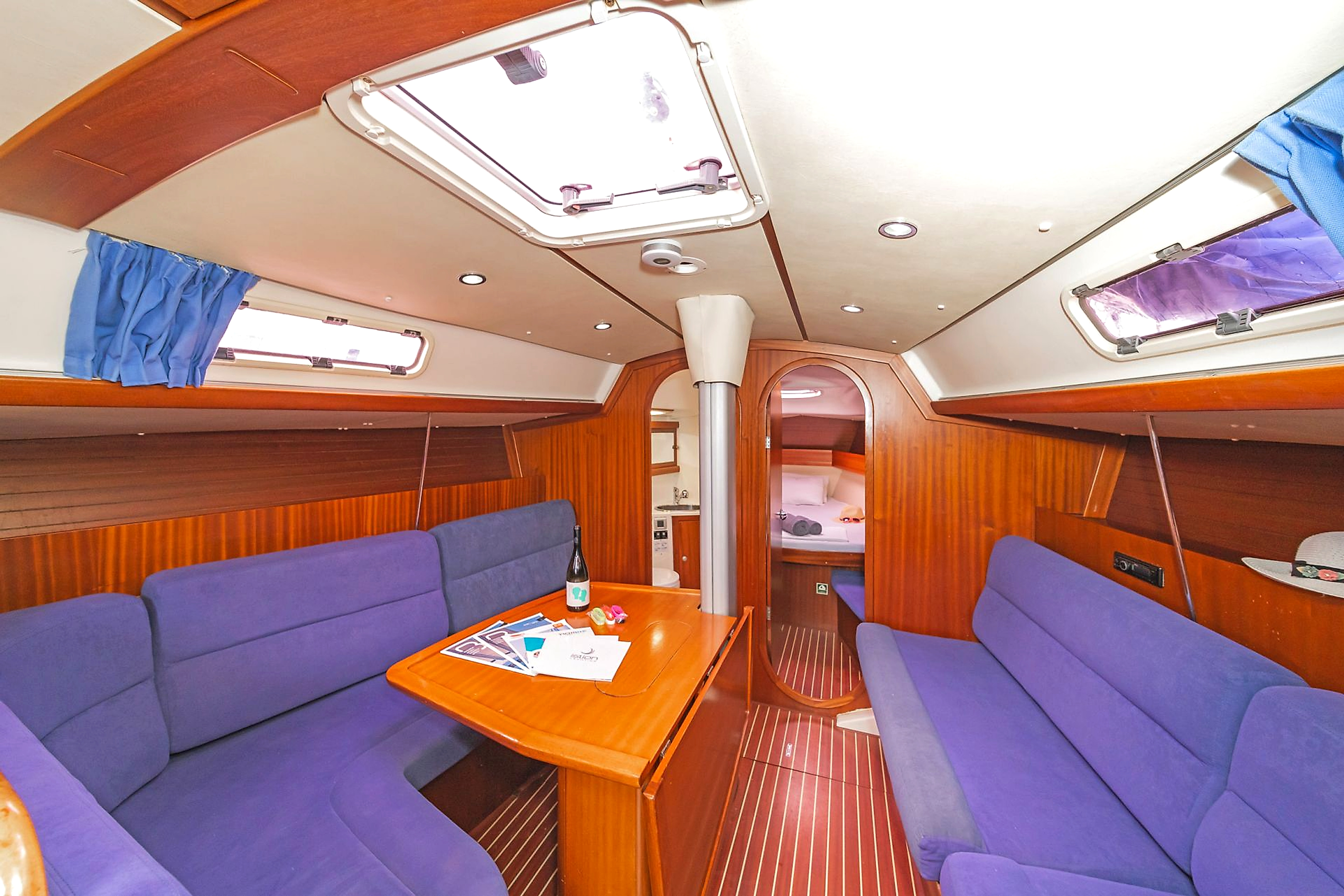 2007 Salona 40 . te koop (photo 11)