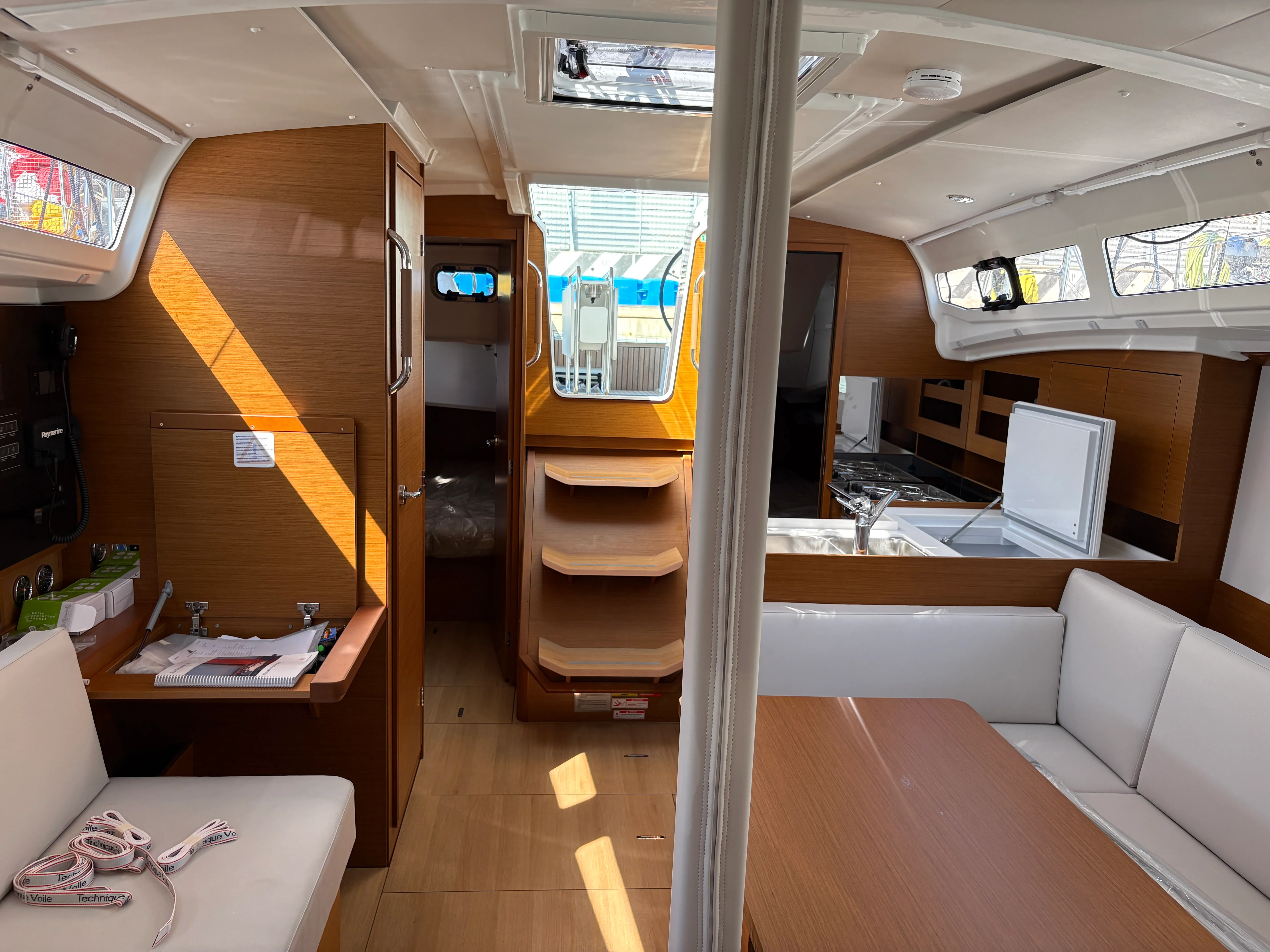2025 Jeanneau Sun Odyssey 380 na czarter (photo 17)