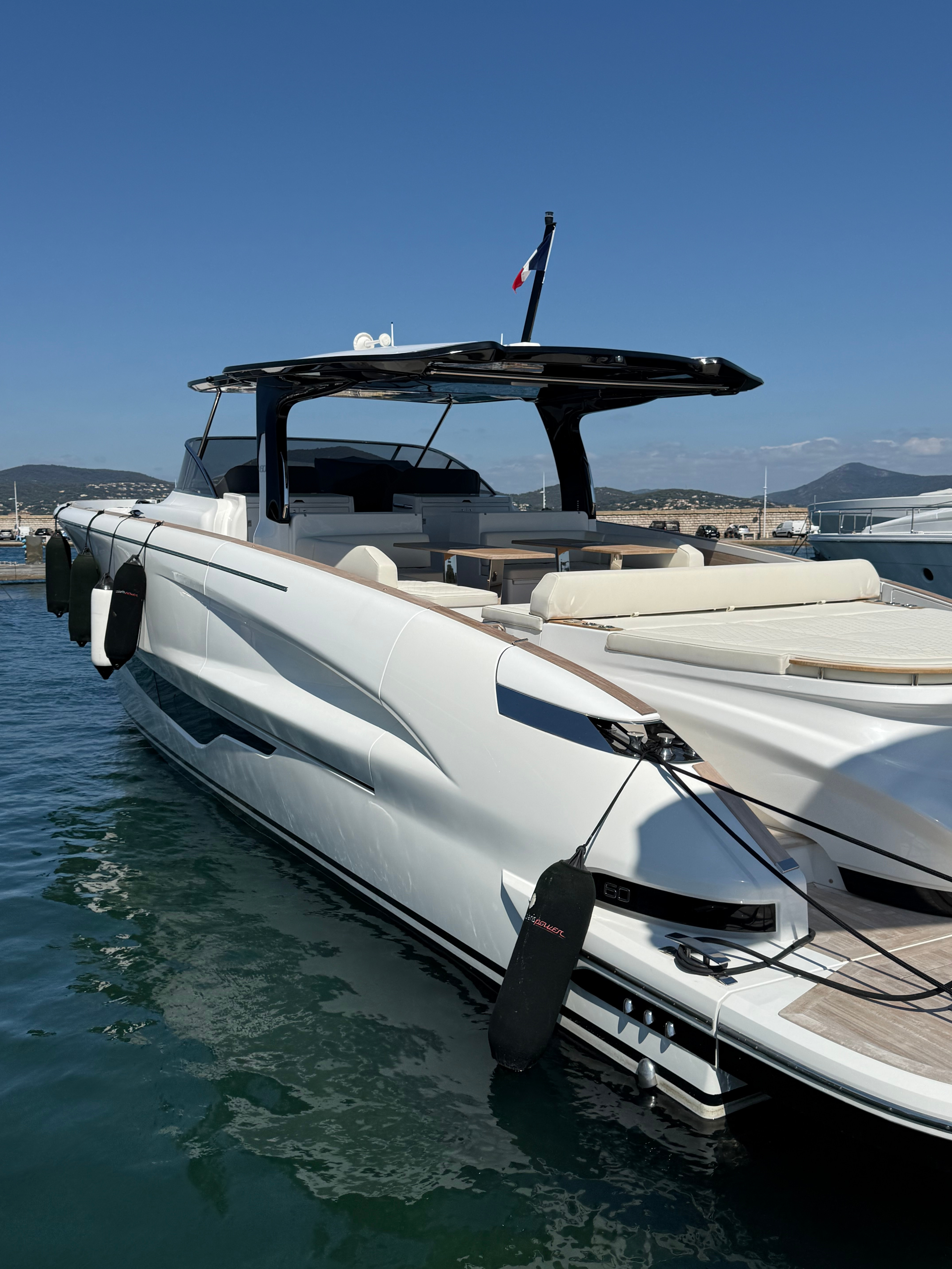 2025 Solaris 60 Open zu chartern (photo 3)