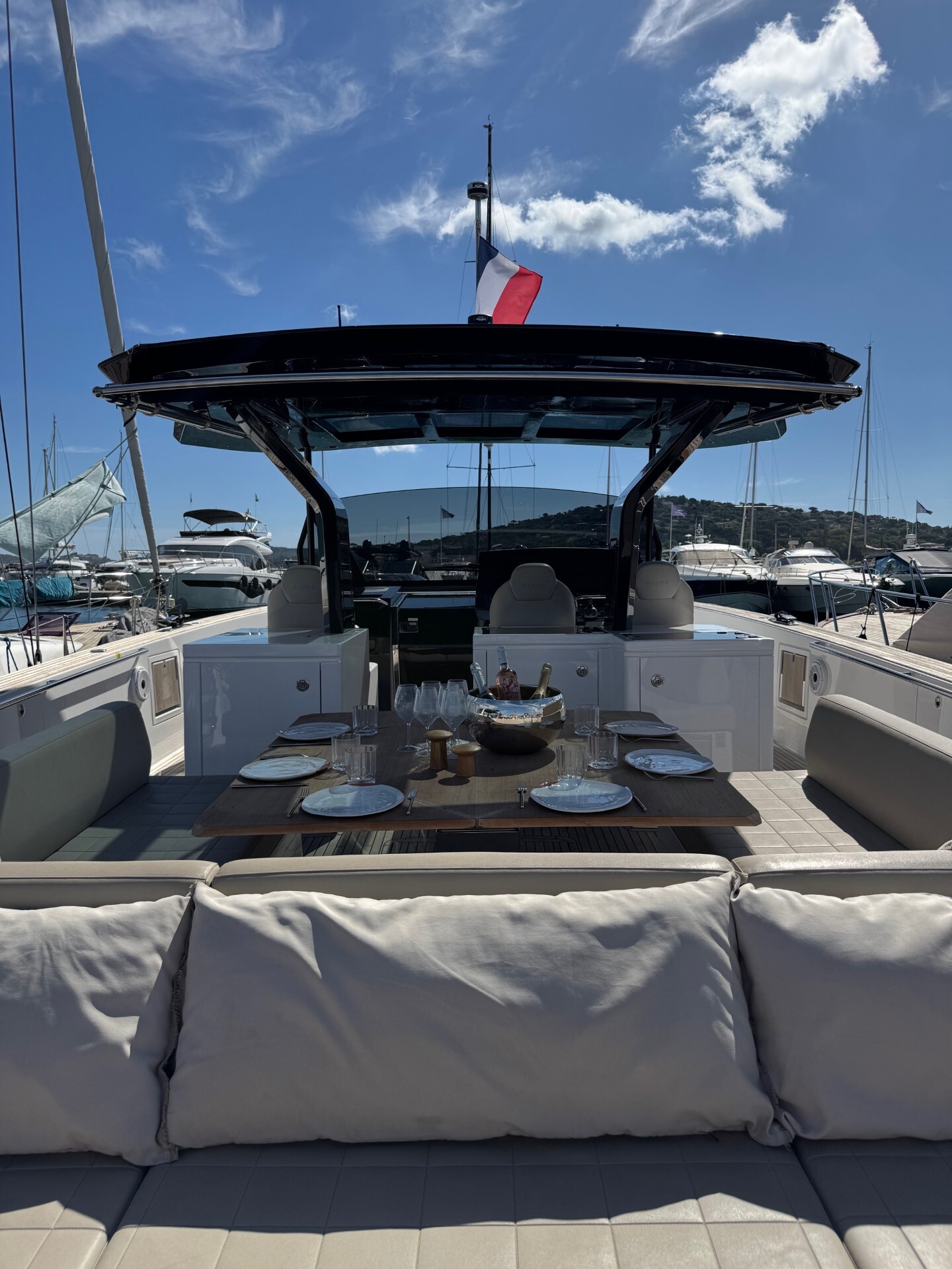 2023 Pardo Yachts 50 te koop (photo 14)