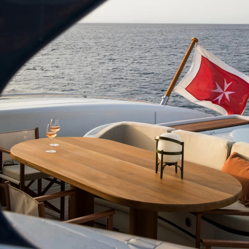 2021 Mangusta 108 zu chartern (photo 28)