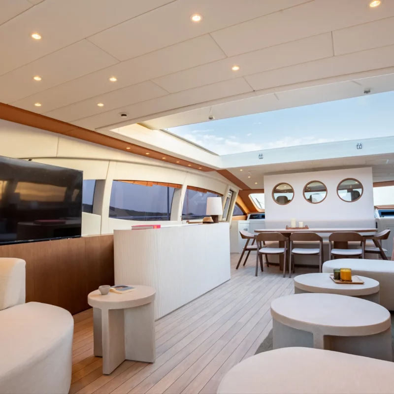 2021 Mangusta 108 zu chartern (photo 43)
