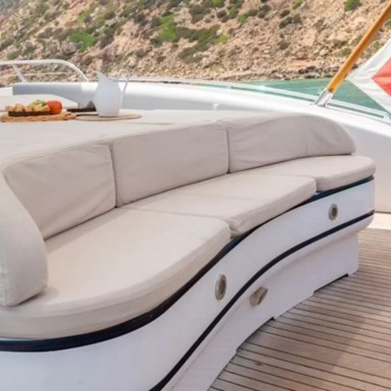 2021 Mangusta 108 zu chartern (photo 48)