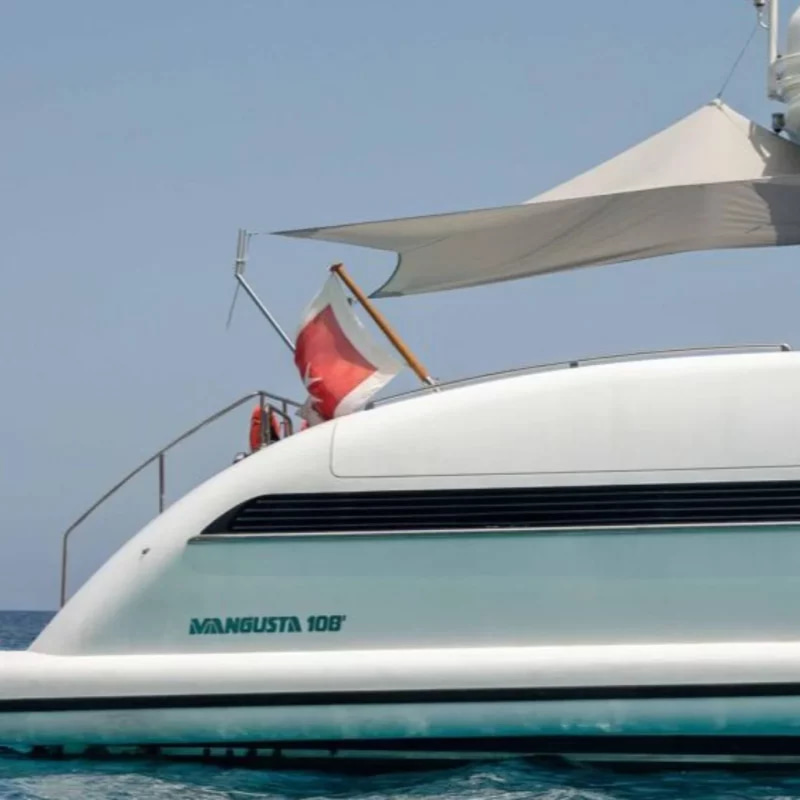 2021 Mangusta 108 zu chartern (photo 52)