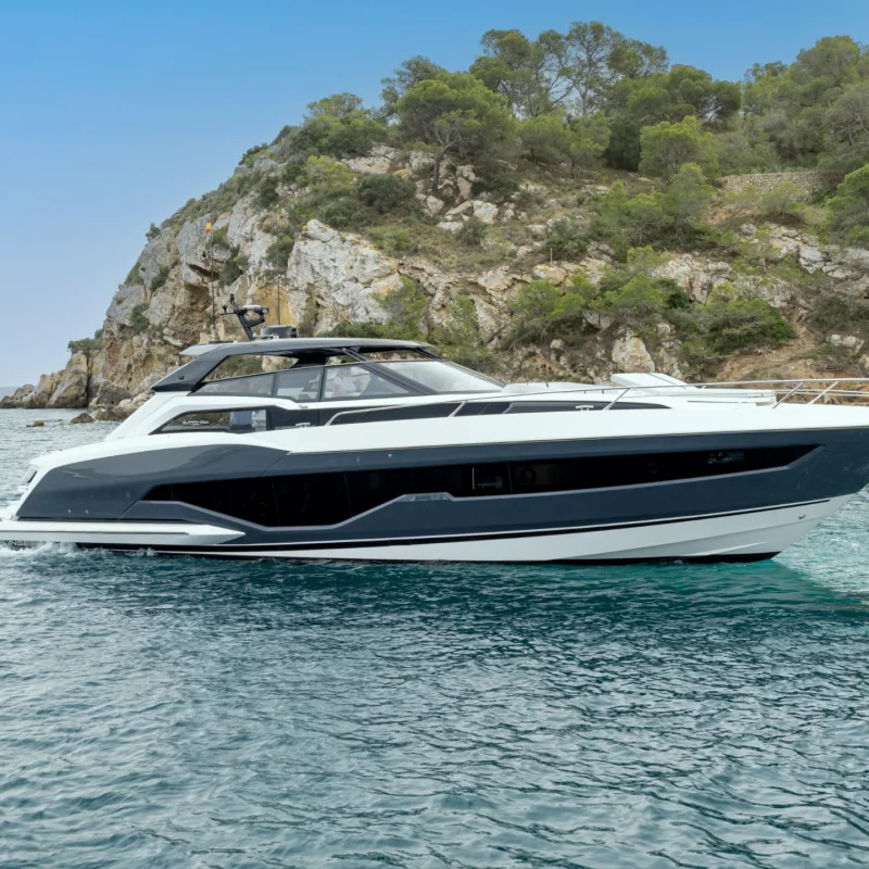 2025 Sunseeker Superhawk 55 à louer (photo 1)