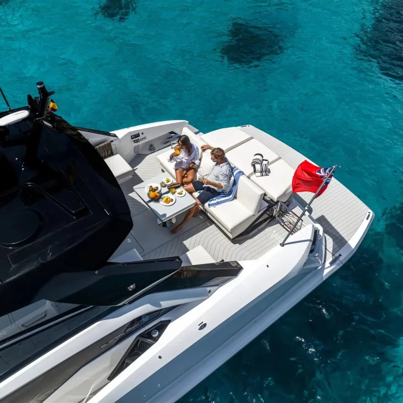 2025 Sunseeker Superhawk 55 à louer (photo 9)