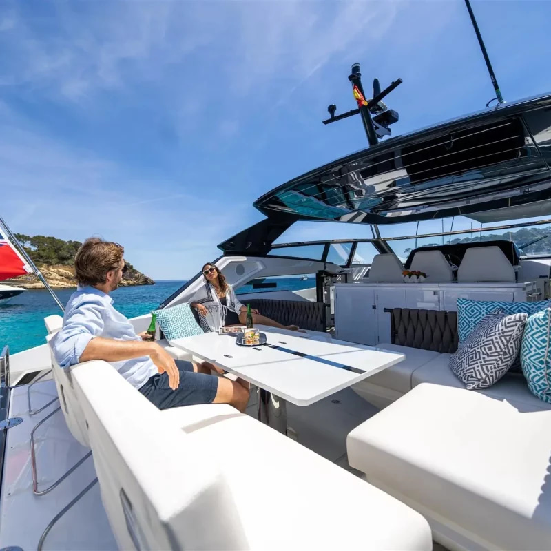 2025 Sunseeker Superhawk 55 à louer (photo 14)