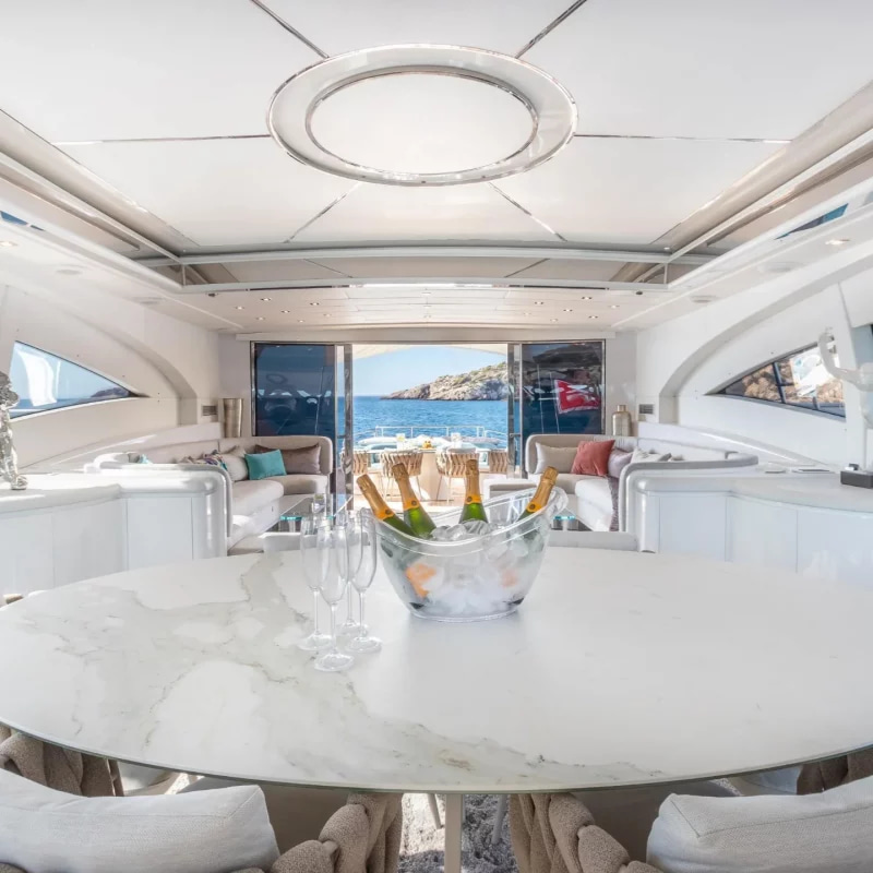 2003 Mangusta 108 for charter (photo 28)