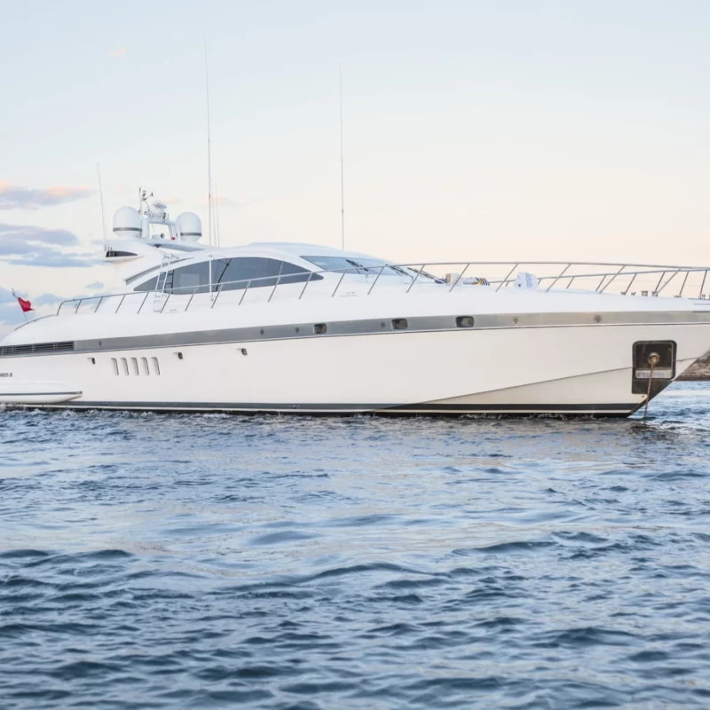 2006 Mangusta 92 te huur (photo 4)