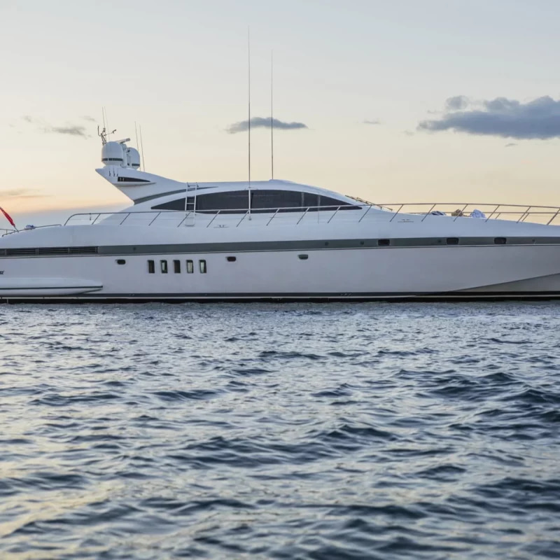 2006 Mangusta 92 te huur (photo 6)