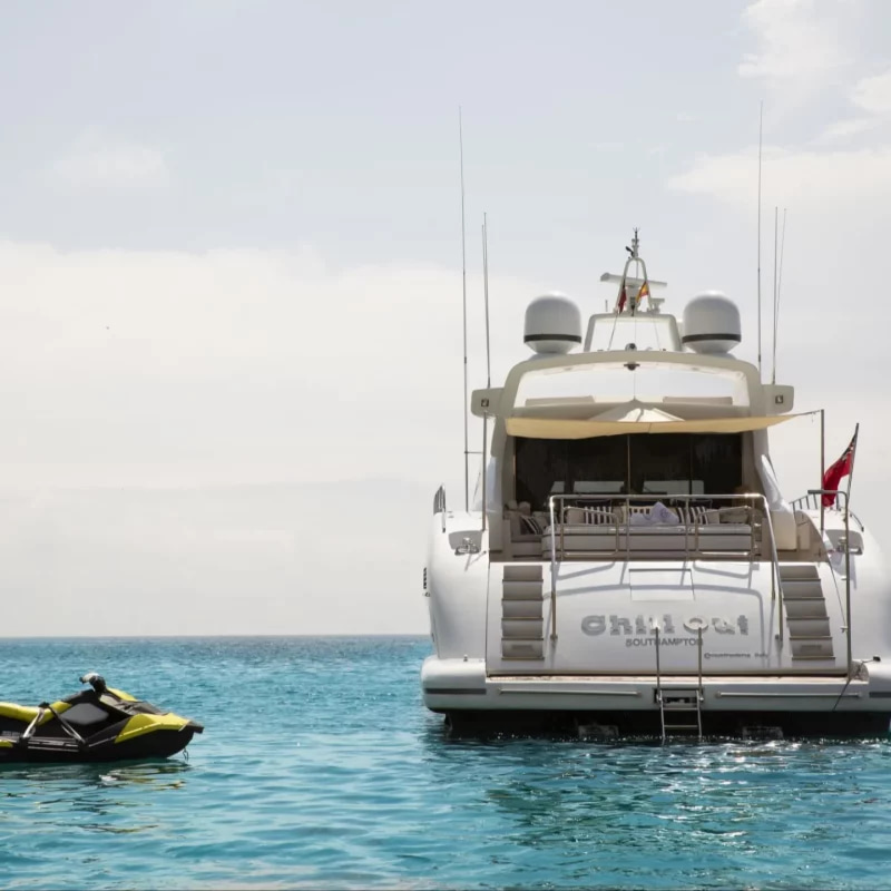 2006 Mangusta 92 te huur (photo 8)