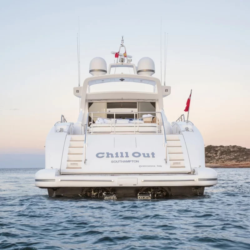 2006 Mangusta 92 te huur (photo 9)