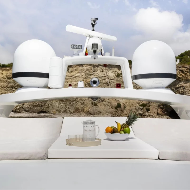 2006 Mangusta 92 te huur (photo 14)