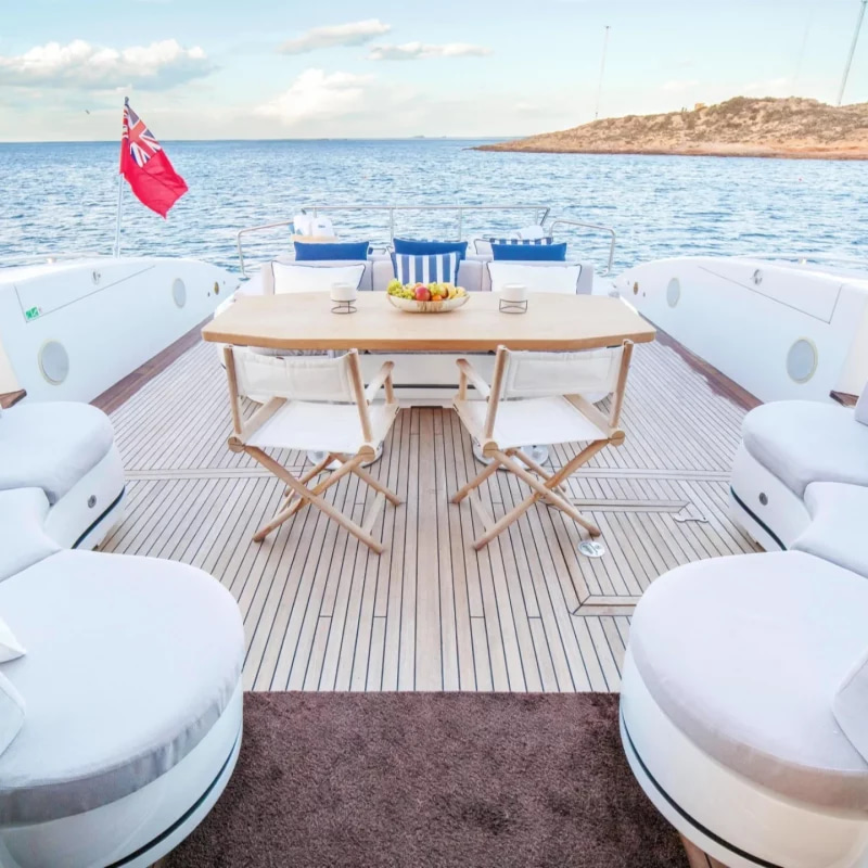 2006 Mangusta 92 te huur (photo 17)