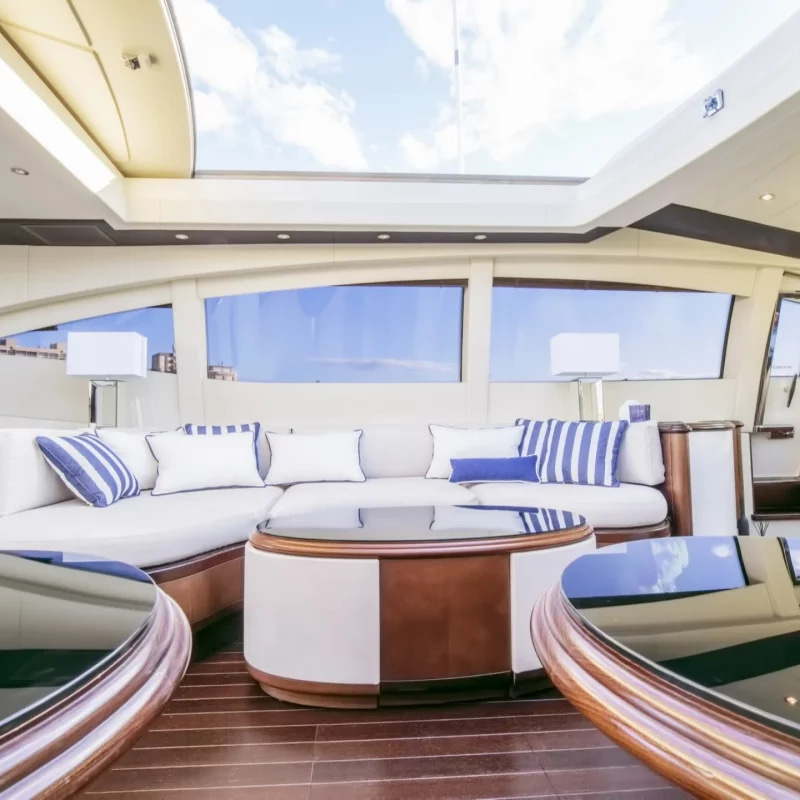 2006 Mangusta 92 te huur (photo 21)