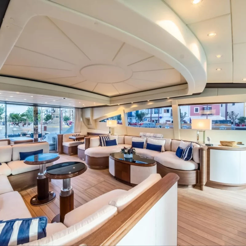 2006 Mangusta 92 te huur (photo 26)