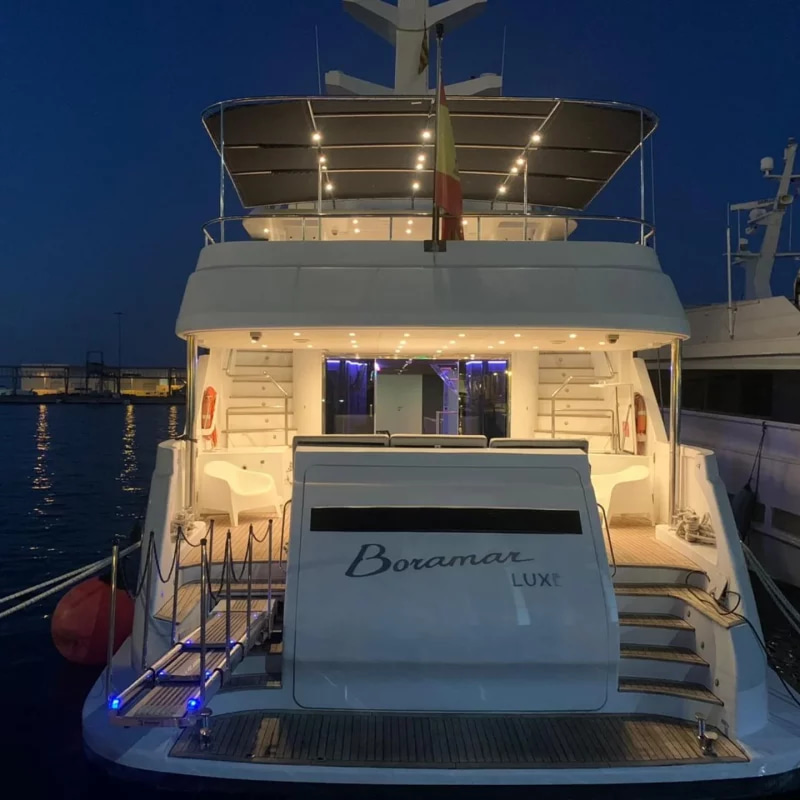 2010 Explorer 92 en alquiler (photo 7)