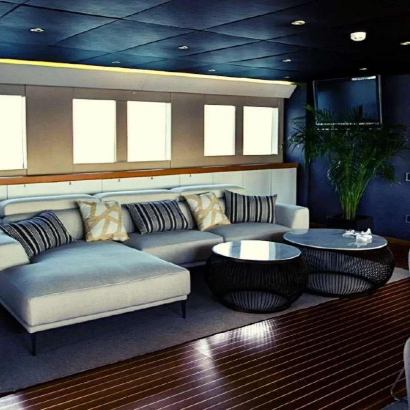 2010 Explorer 92 en alquiler (photo 14)