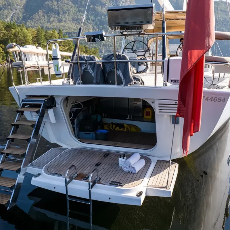 2014 Oyster 825 a noleggio (photo 14)