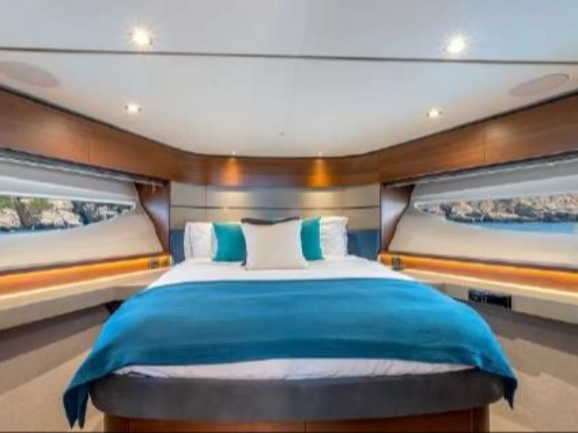 2020 Princess S62 na czarter (photo 23)