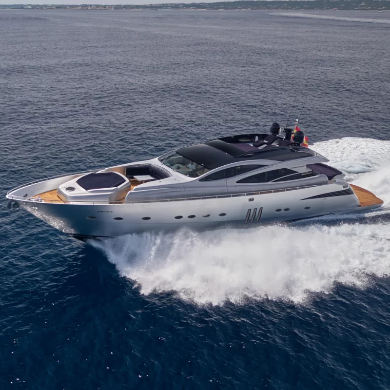 2007 Pershing 90 a noleggio (photo 9)