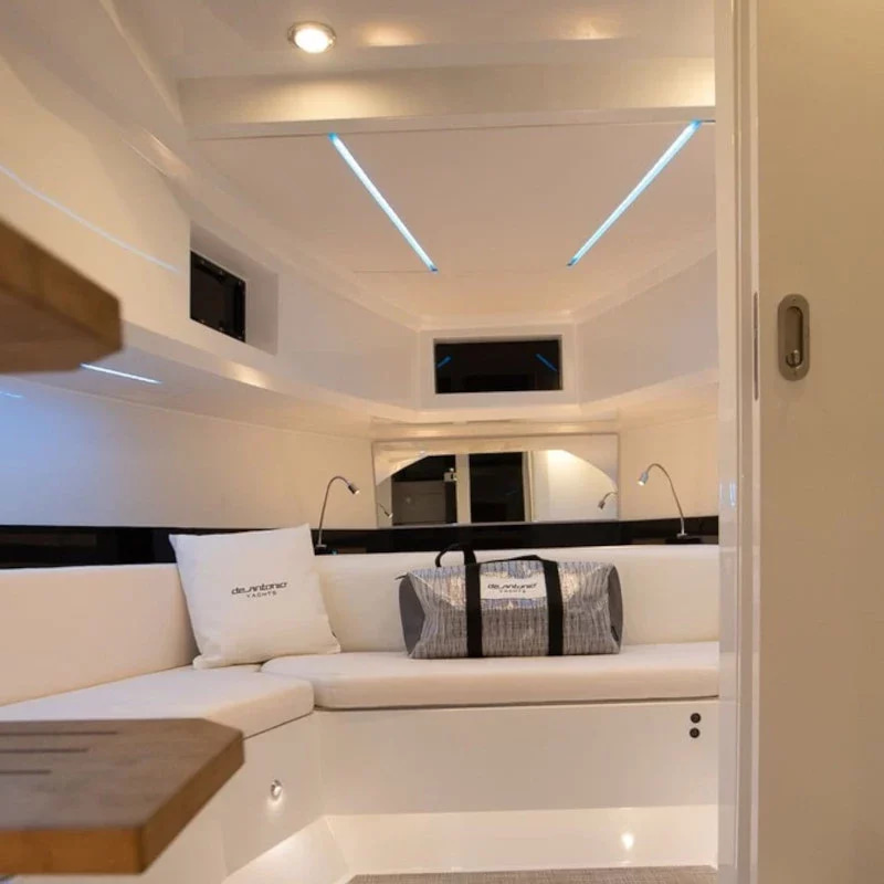 2025 De Antonio Yachts D36 Open à louer (photo 8)