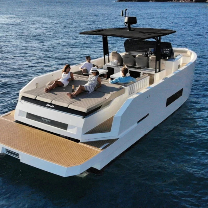 2025 De Antonio Yachts D42 Open na czarter (photo 2)