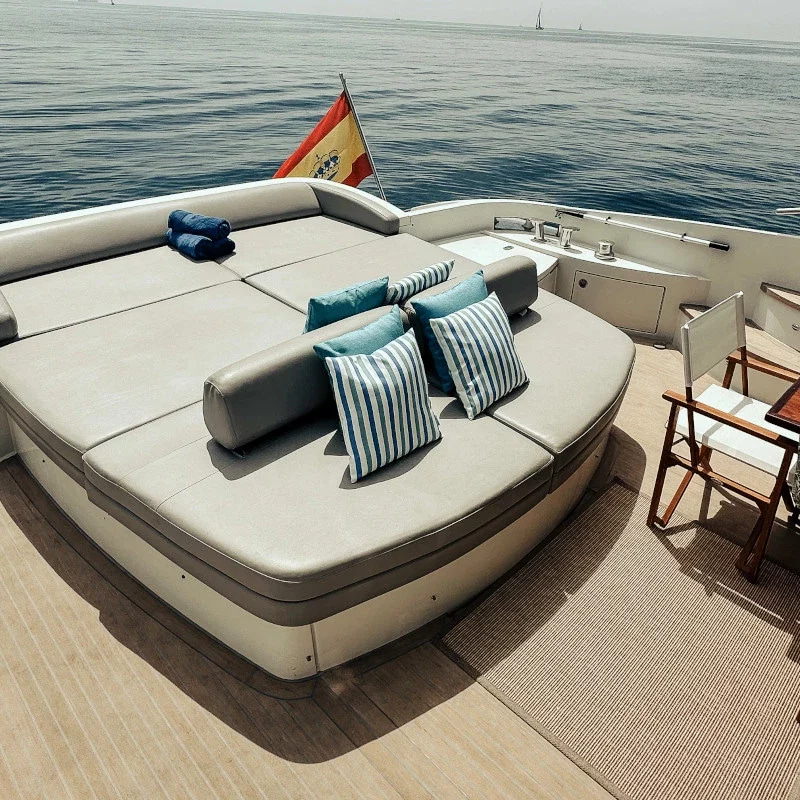 2007 Azimut 68S for charter (photo 7)