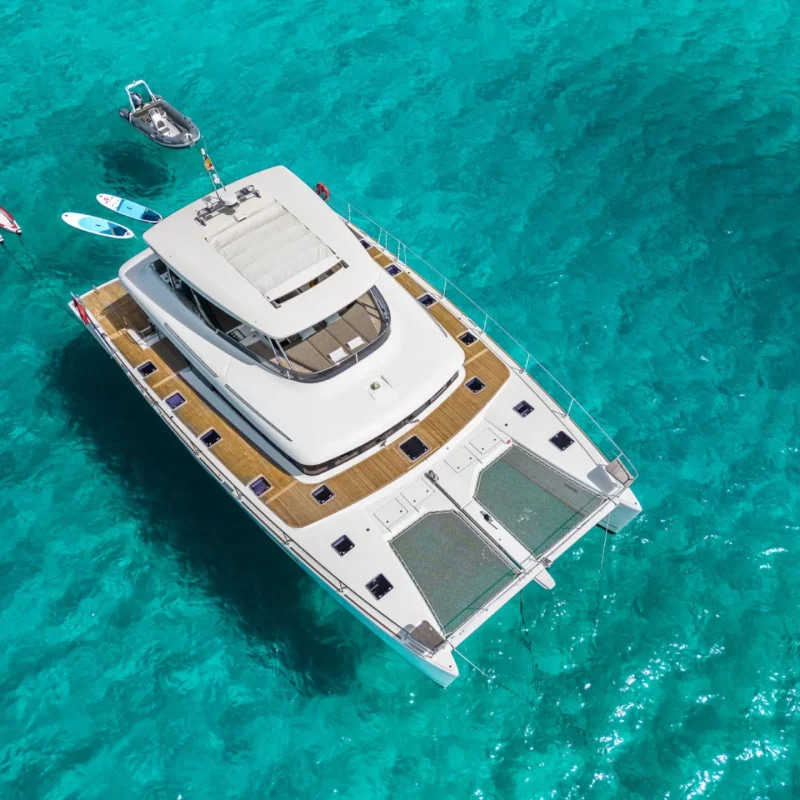 2015 Lagoon 630 for charter (photo 5)
