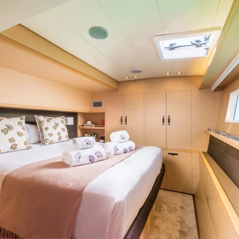 2015 Lagoon 630 for charter (photo 15)