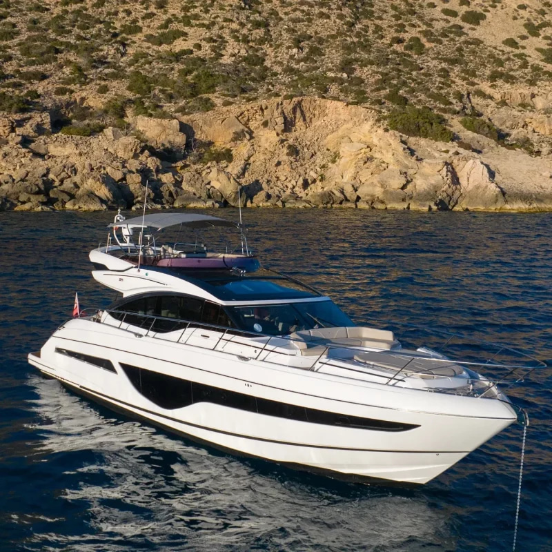 2022 Princess S66 à louer (photo 3)