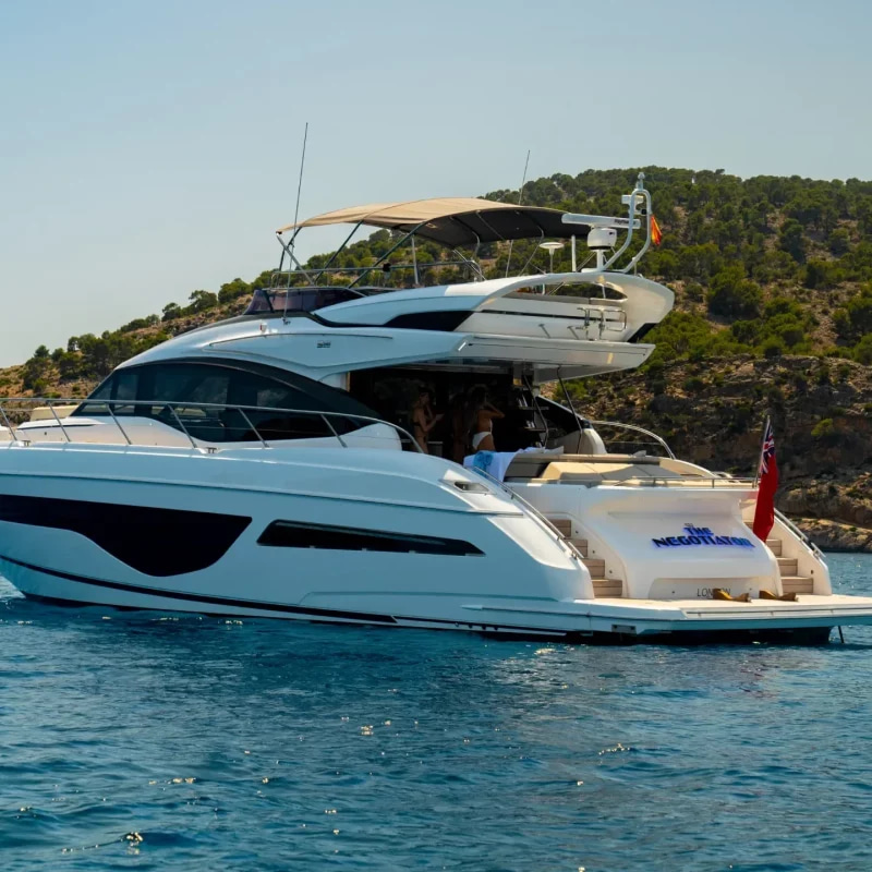 2022 Princess S66 à louer (photo 15)