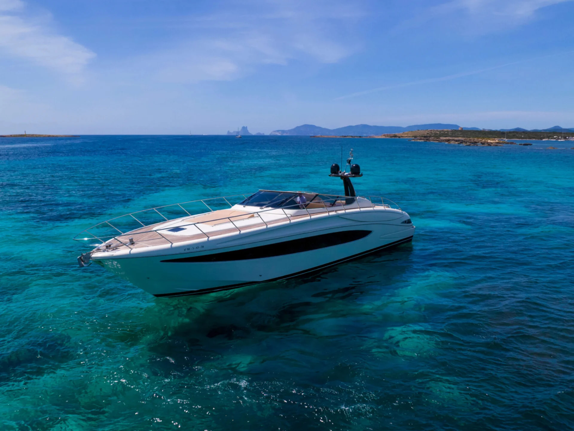 2011 Riva Virtus 63 te huur (photo 4)
