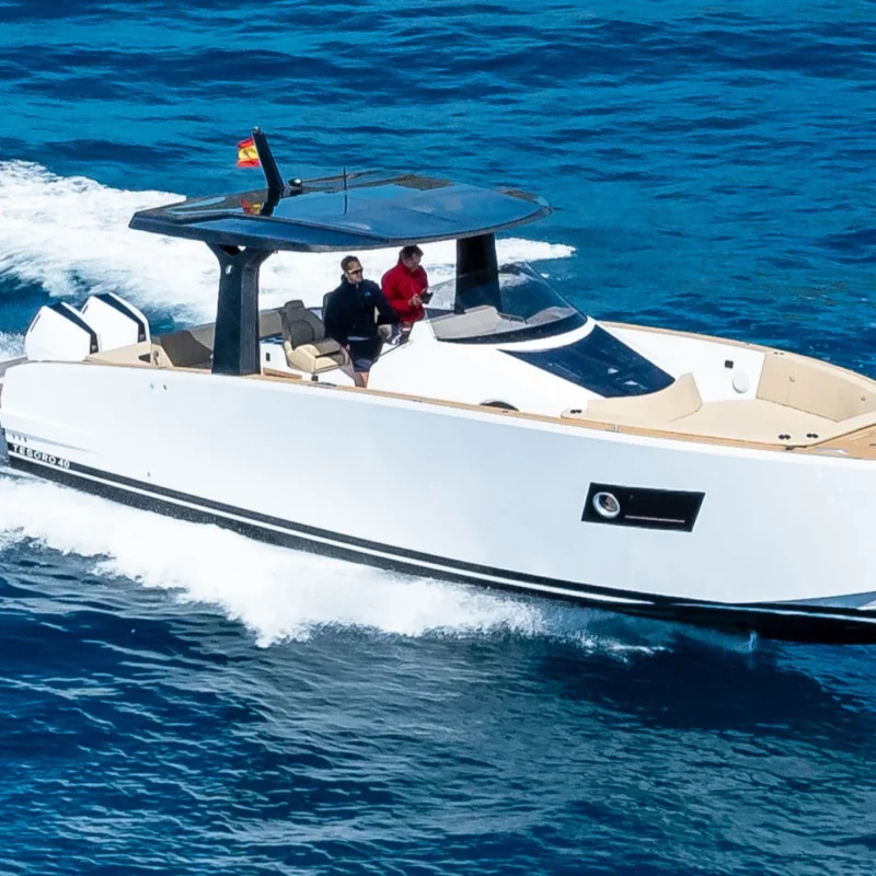 2025 Tesoro T40 Outboard te huur (photo 3)