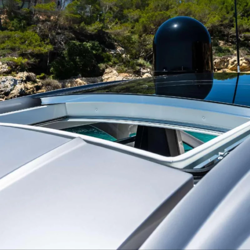 2023 Pershing 5X à louer (photo 12)