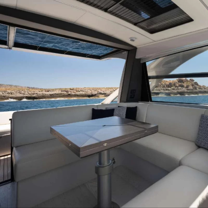 2023 Pershing 5X à louer (photo 15)