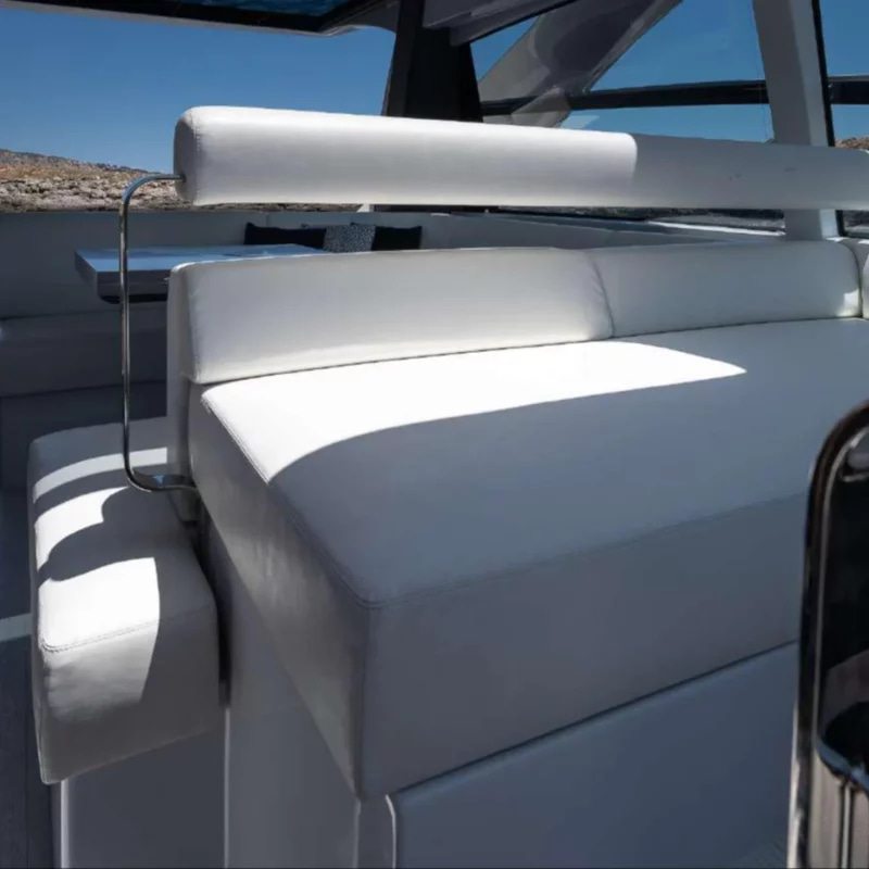 2023 Pershing 5X à louer (photo 16)