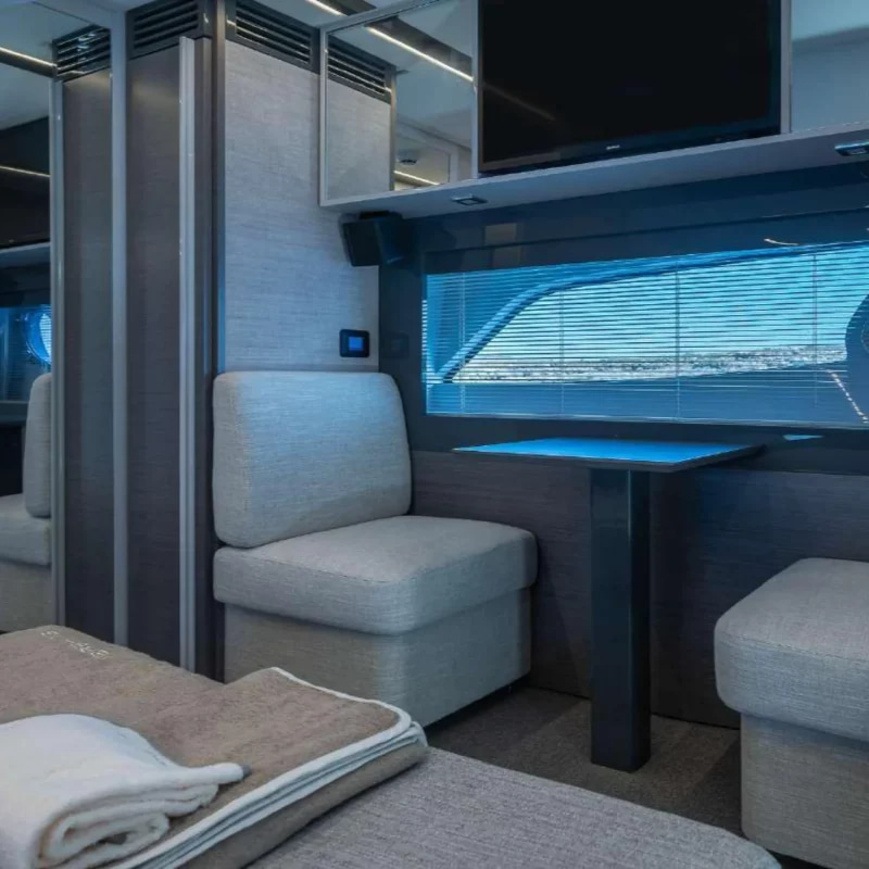 2023 Pershing 5X à louer (photo 24)