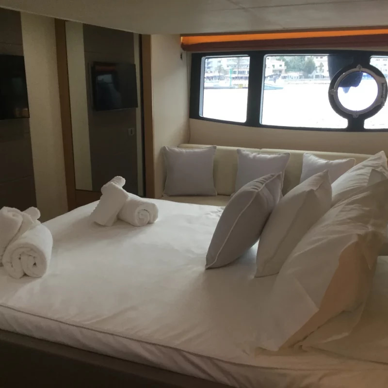 2012 Sunseeker Manhattan 53 zu chartern (photo 6)