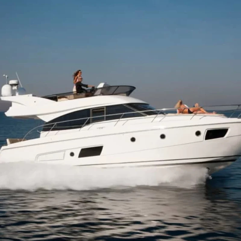 2015 Bavaria Virtress 420 Fly à louer (photo 1)