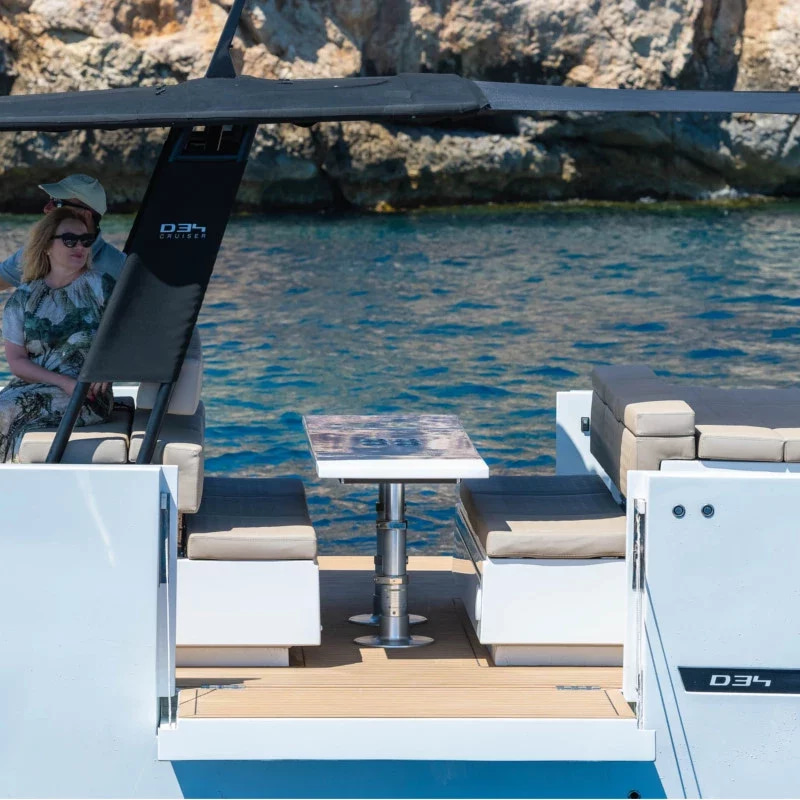 2022 De Antonio Yachts D34 Cruiser zu chartern (photo 6)