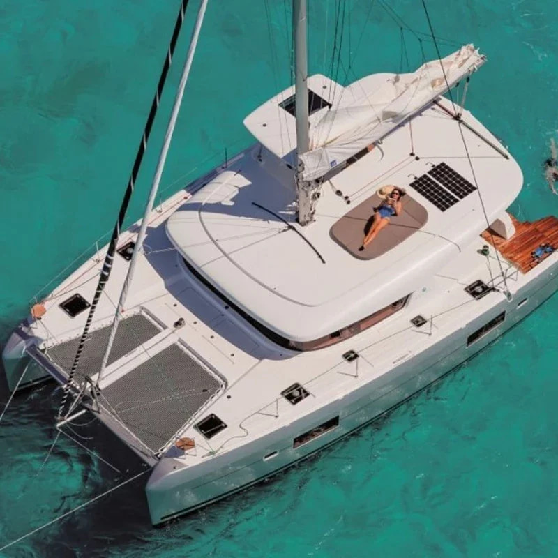 2019 Lagoon 42 à louer (photo 1)