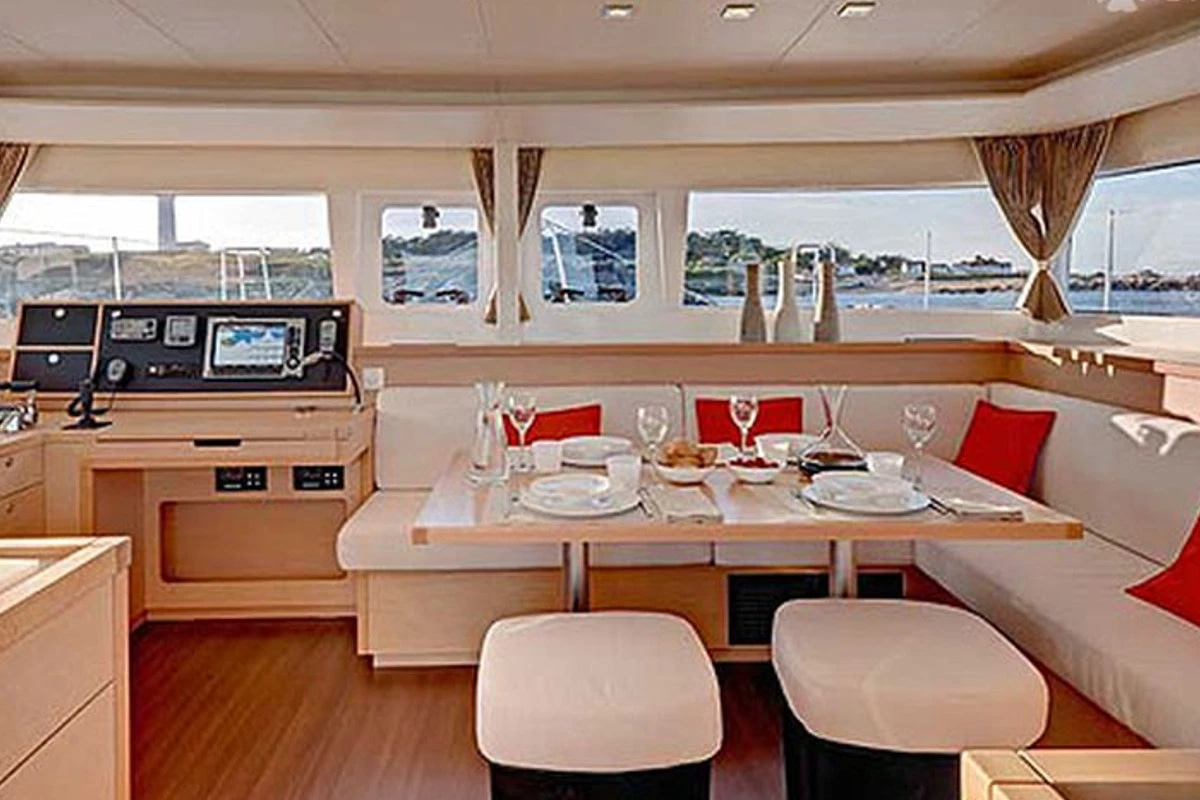 2015 Lagoon 450 te huur (photo 6)