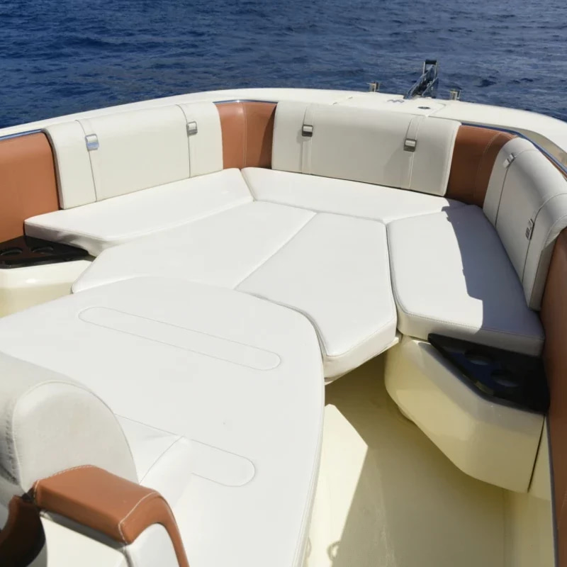 2020 Invictus Yacht 280 SX en alquiler (photo 5)