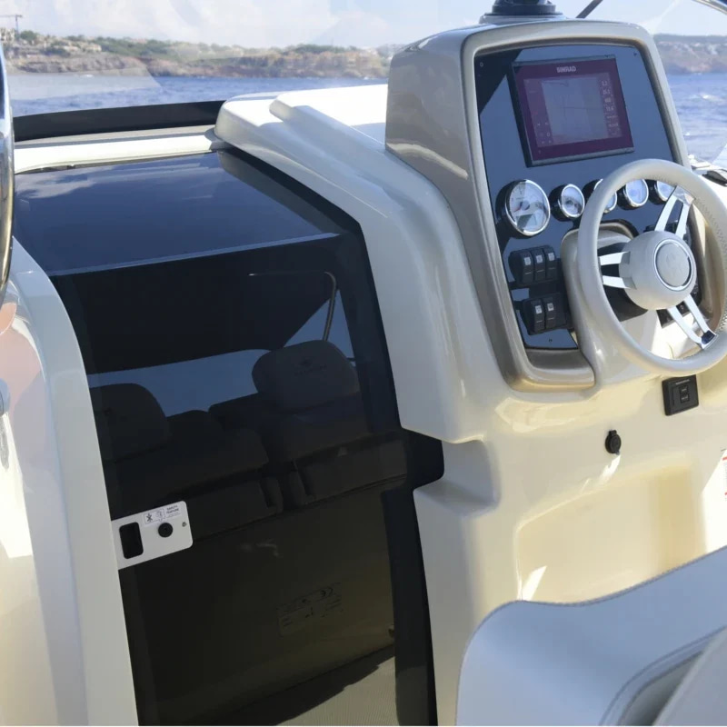 2020 Invictus Yacht 280 SX en alquiler (photo 6)