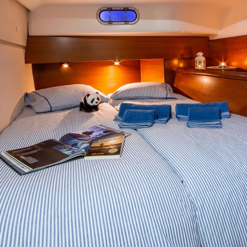2002 Fountaine Pajot Lavezzi 40 a noleggio (photo 4)